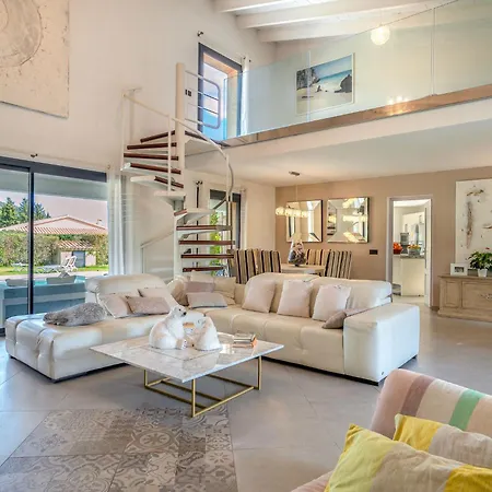 Ca Na Saurina By Interhome Crestatx